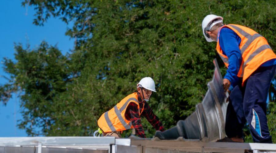 Expert new roof installation services in Mondovi, WI